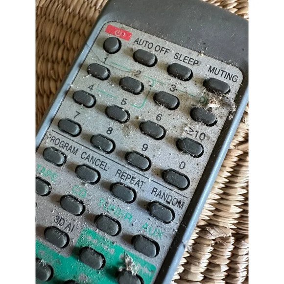 Panasonic Audio System remote - Picture 3 of 8